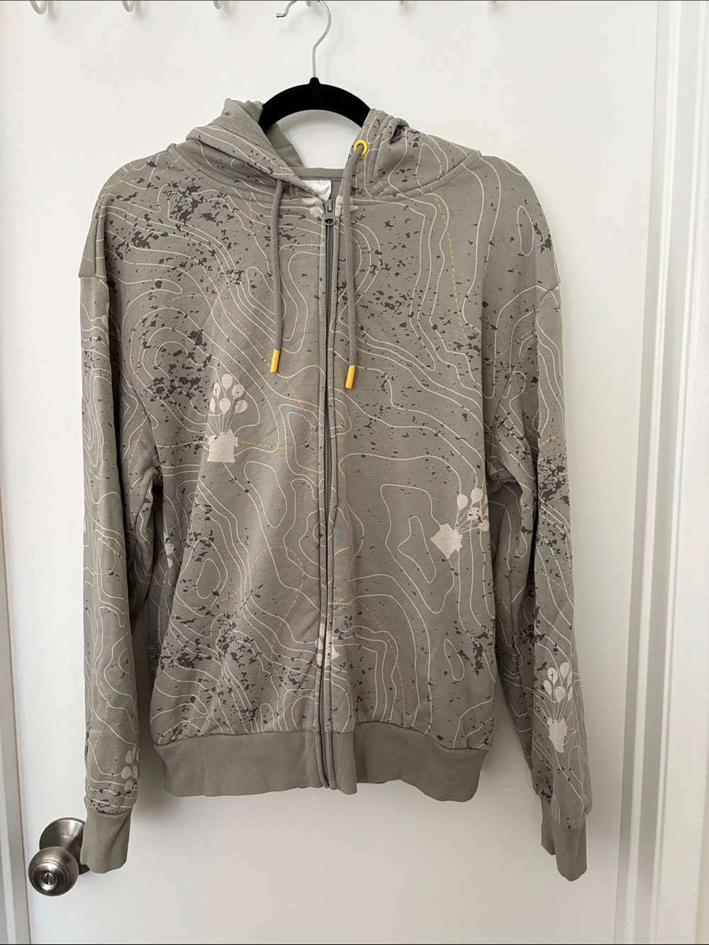 UP Paradise Falls Zip Up